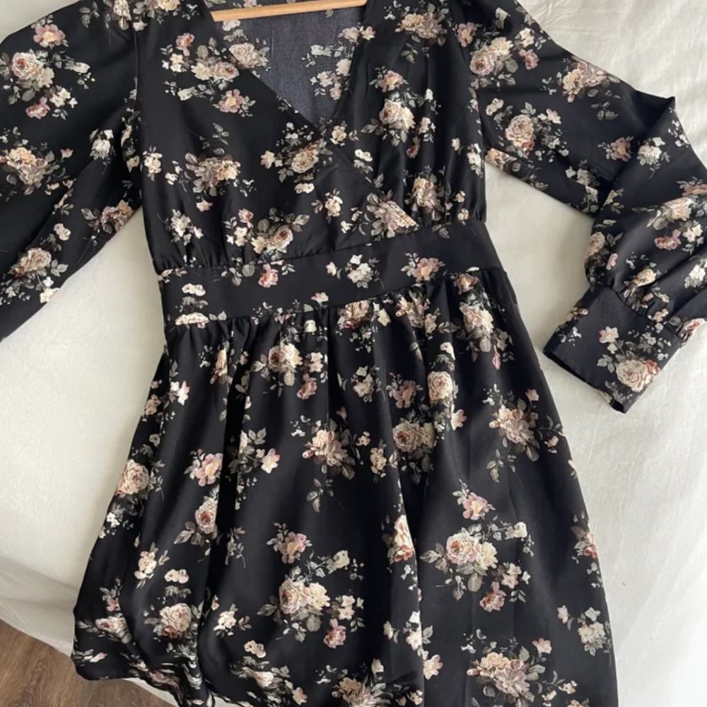 Mini Floral Dress - Black - XS